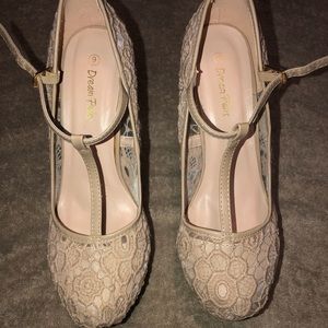 Dream pairs size 9 mesh crochet Mary Jane t strap wedge pumps beige